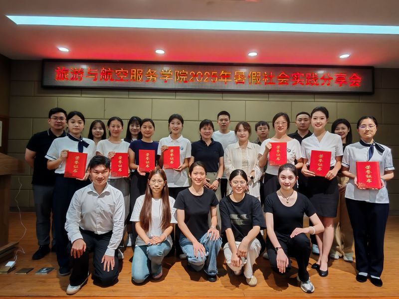 “沾泥土、带温度”！​SUNBET申博这...